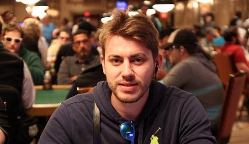 Poker online: Christian ‘ninetto1989’ Nuvola trionfa al Sunday Evening. Deal a tre al Sunday Special