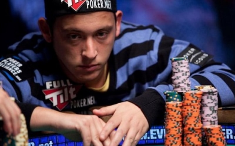 Un tuffo nei ricordi del poker, anno 2010: Filippo Candio il primo November Nine italiano!