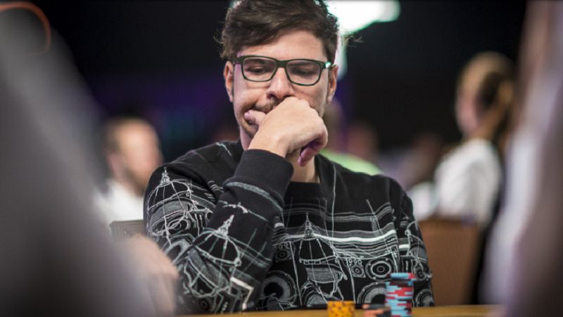 MILLIONS Super High Roller: altra giornata no per Mustapha Kanit. Sam Trickett al comando del Tavolo Finale