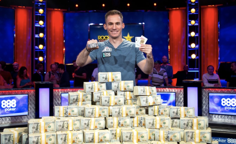 WSOP 2018, The Big One for One Drop: altro capolavoro di Justin Bonomo, battuto in heads-up Fedor Holz