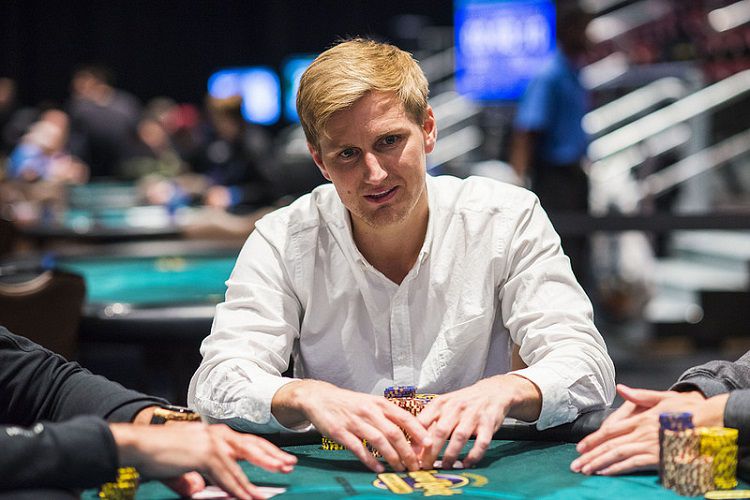 Poker live – In 14 si giocano il WPT Seminole Rock ‘N’ Roll Poker Open. Comanda James Rann, c’è Ravi Raghavan