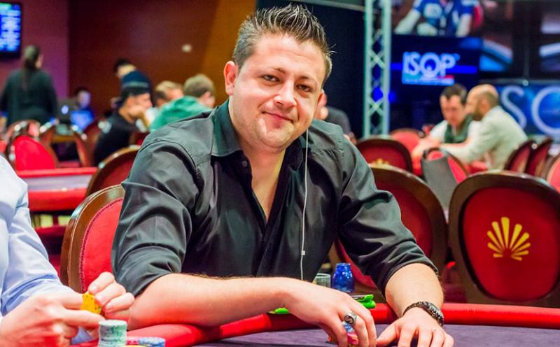 Poker online, Winter Series: Natale ricco per Andrea Sorrentino, suo l’evento NL Hold’em 8-Max Progressive KO